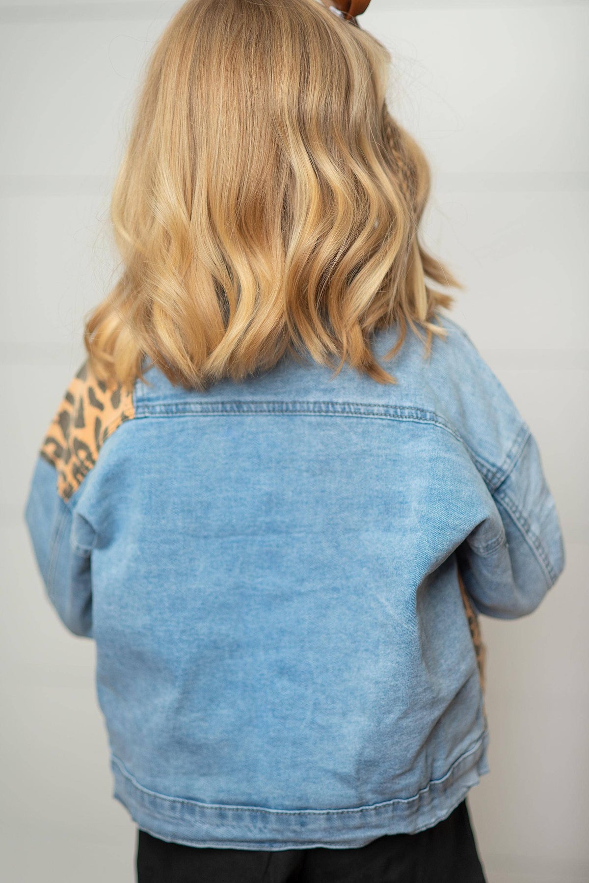 Girls Leopard Patch & Light Wash Denim Button Pocket Jacket