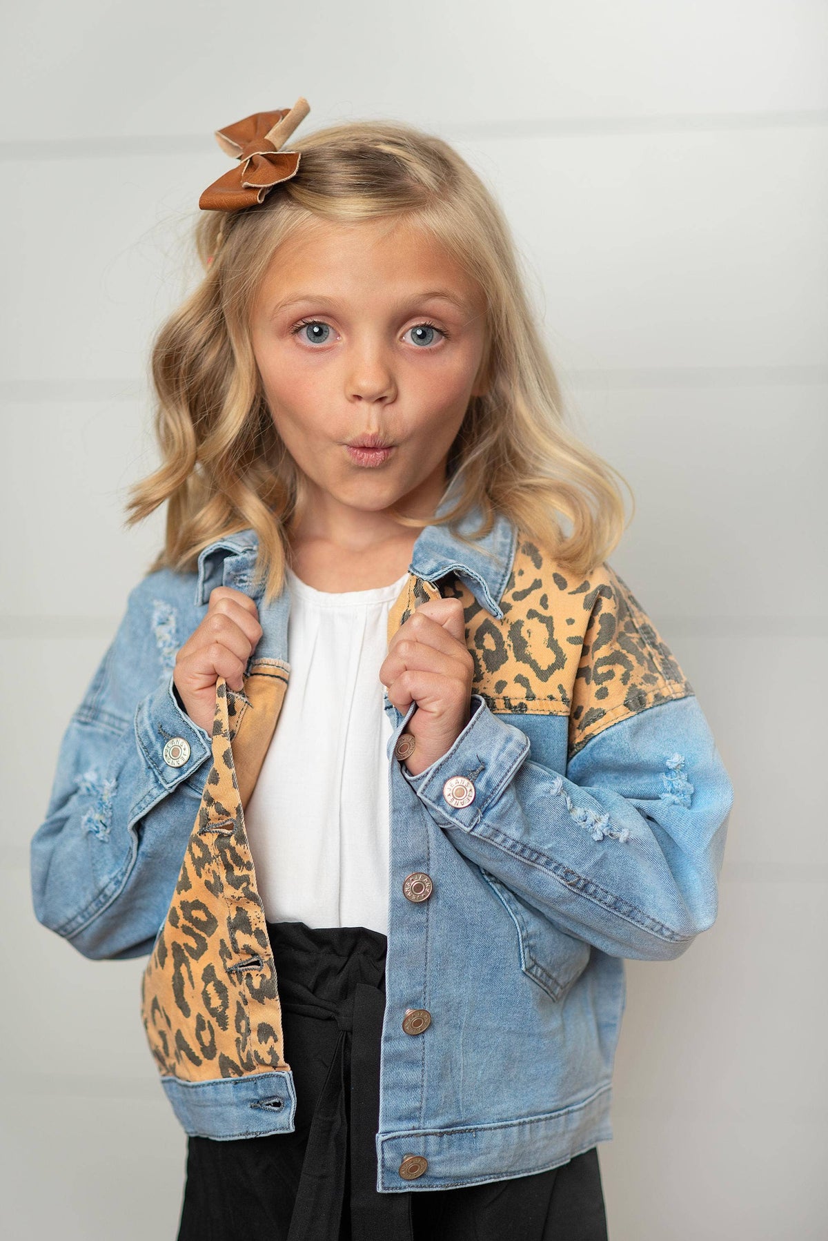 Girls Leopard Patch & Light Wash Denim Button Pocket Jacket