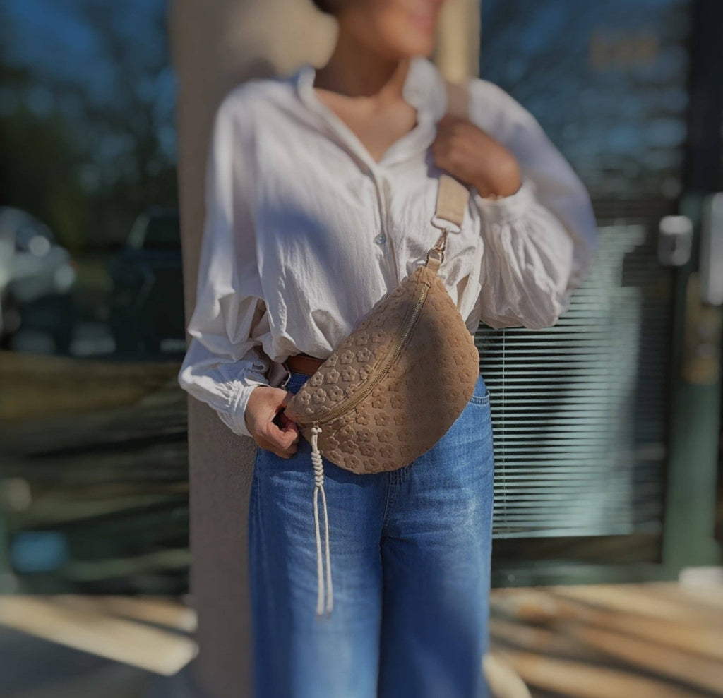 Embossed Daisy Everyday Sling Bag